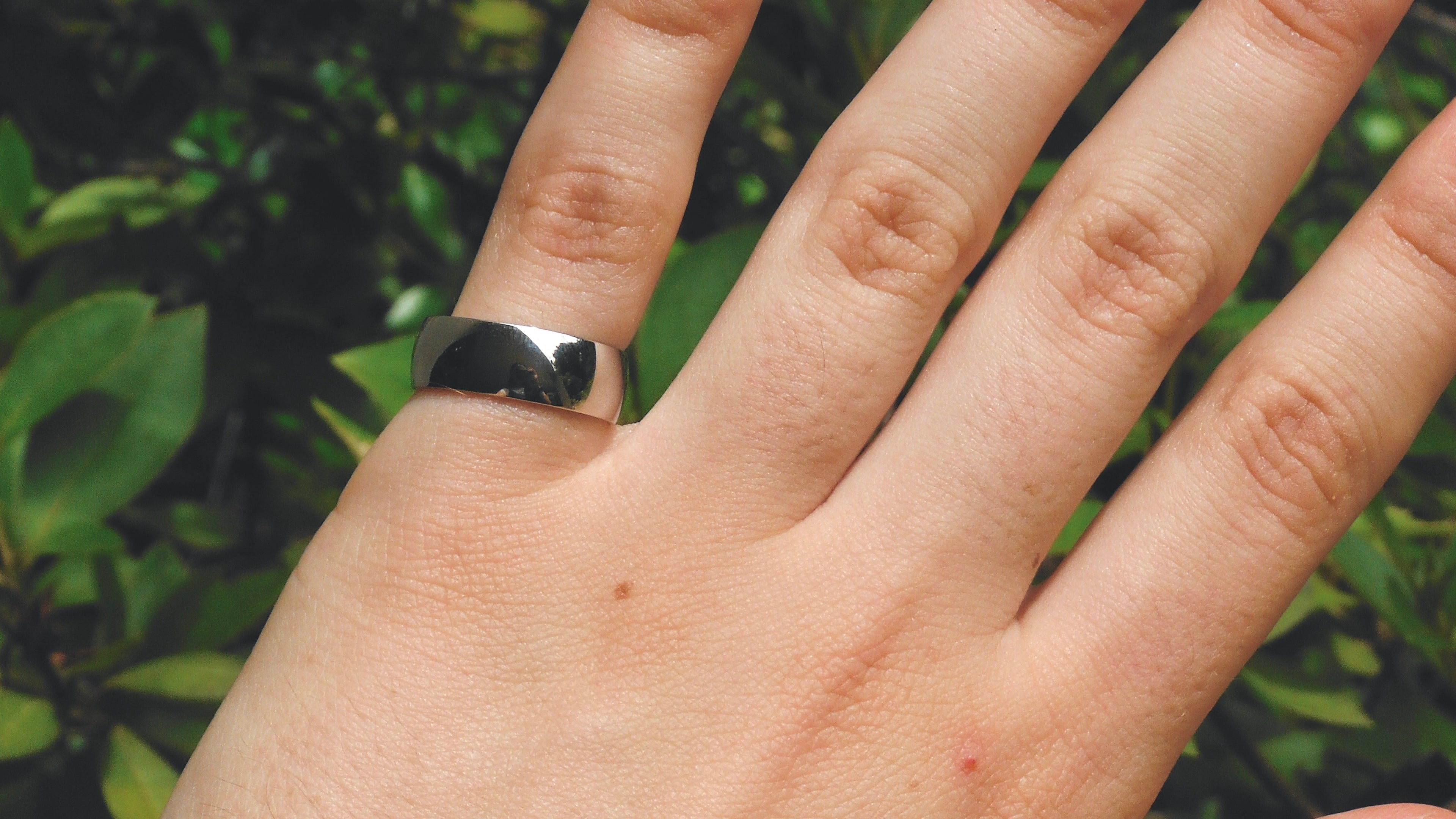 Pinky simple silver band ring