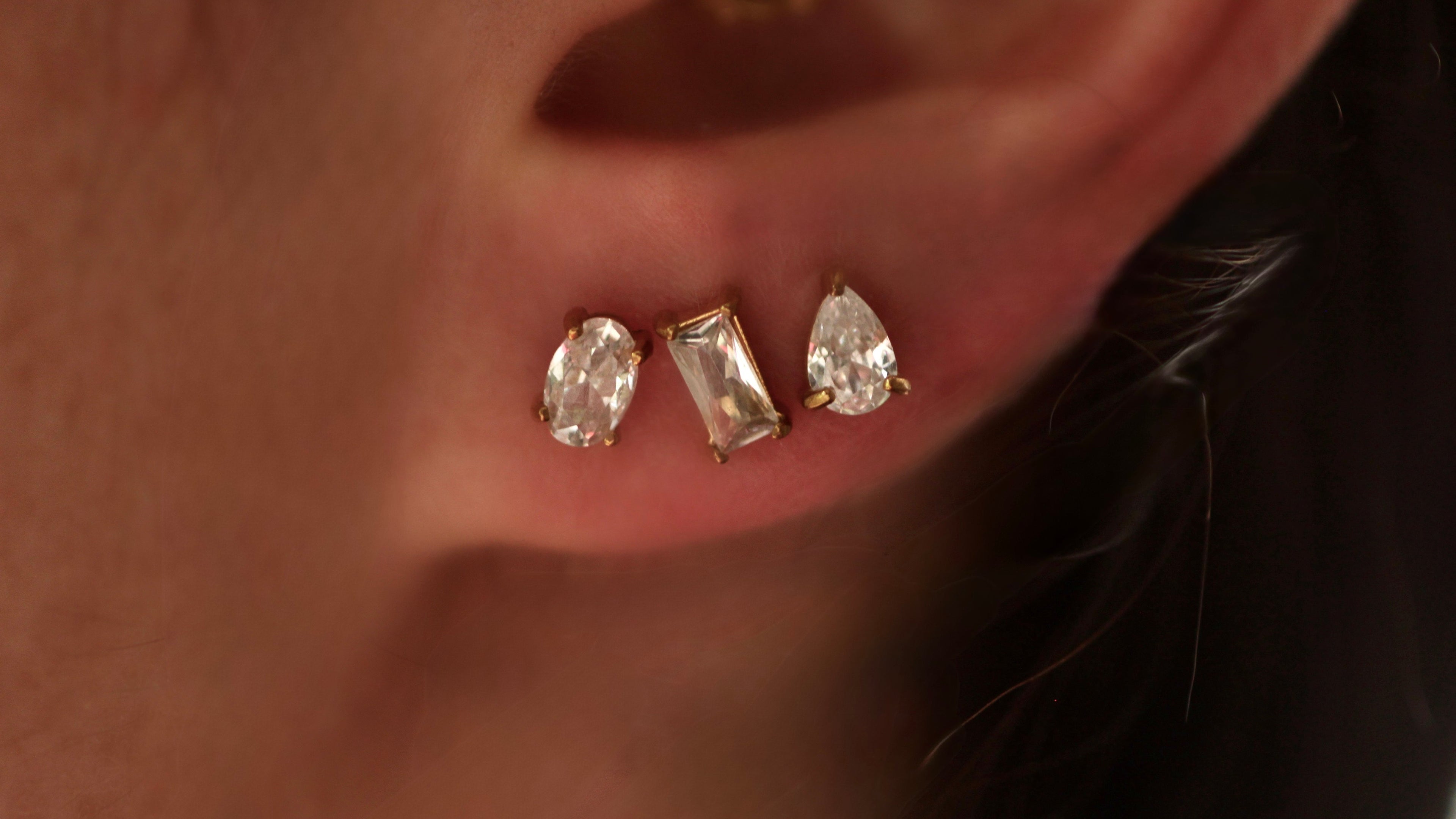 Flat back diamond studs