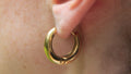 Chunky statement v hoop
