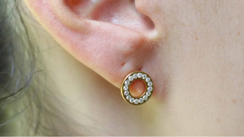 Diamond circle hoops