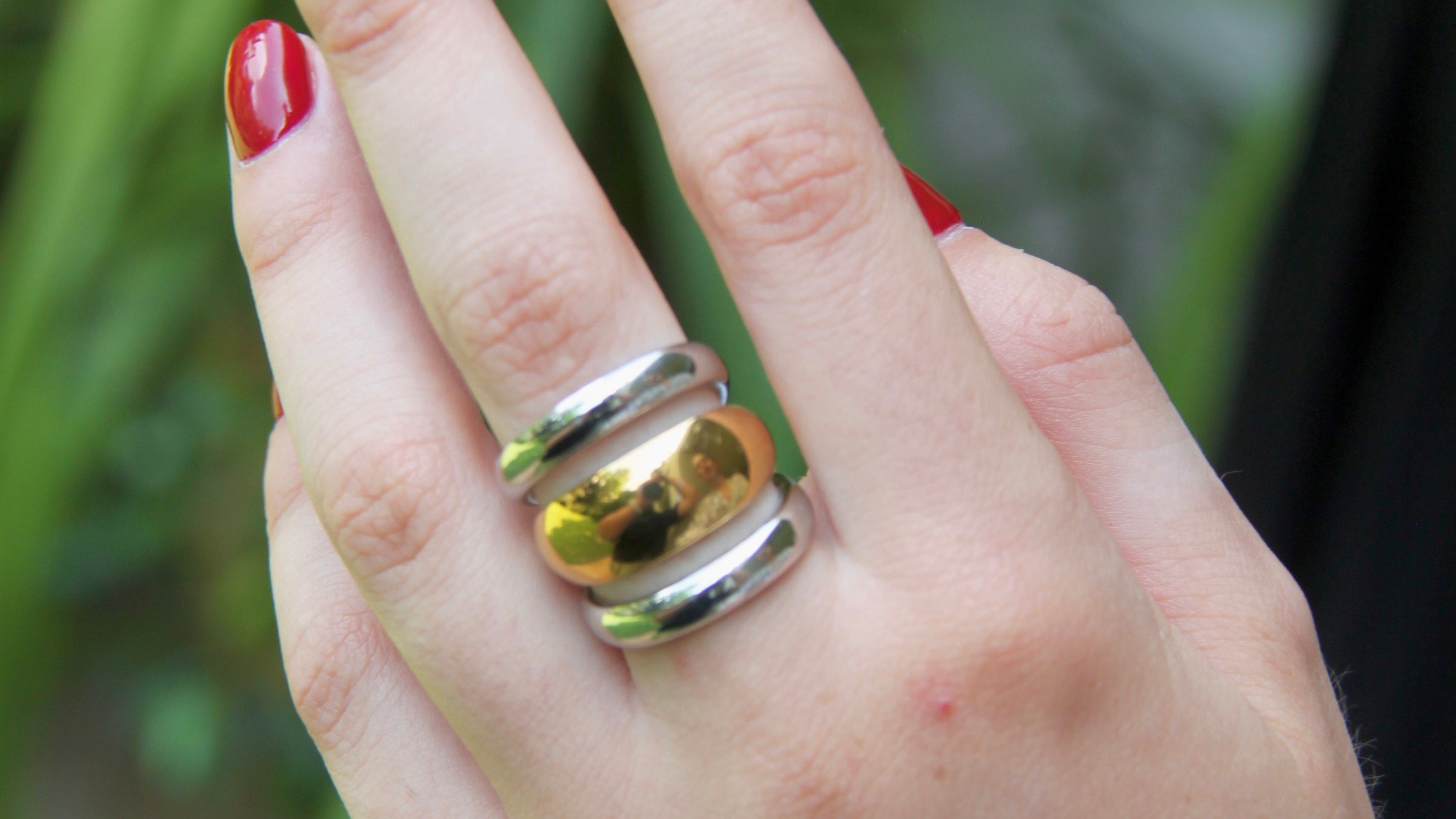 Mixed metal chunky layered ring