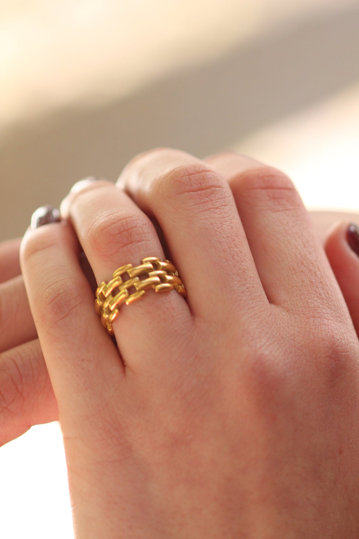 Watch strap ring