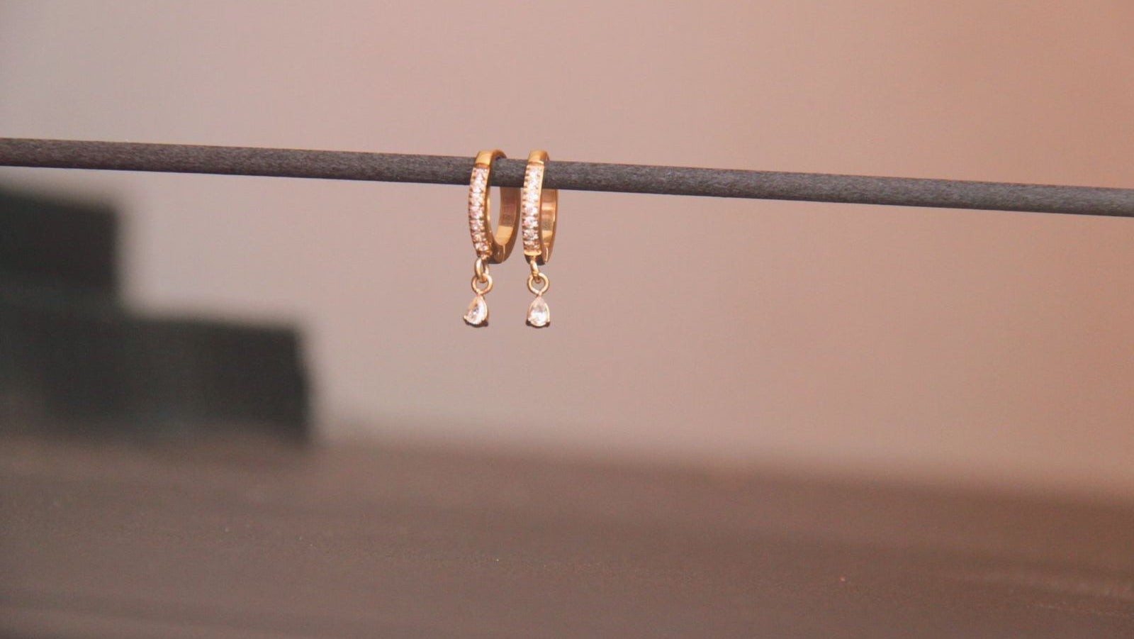 Water droplet diamond hoops