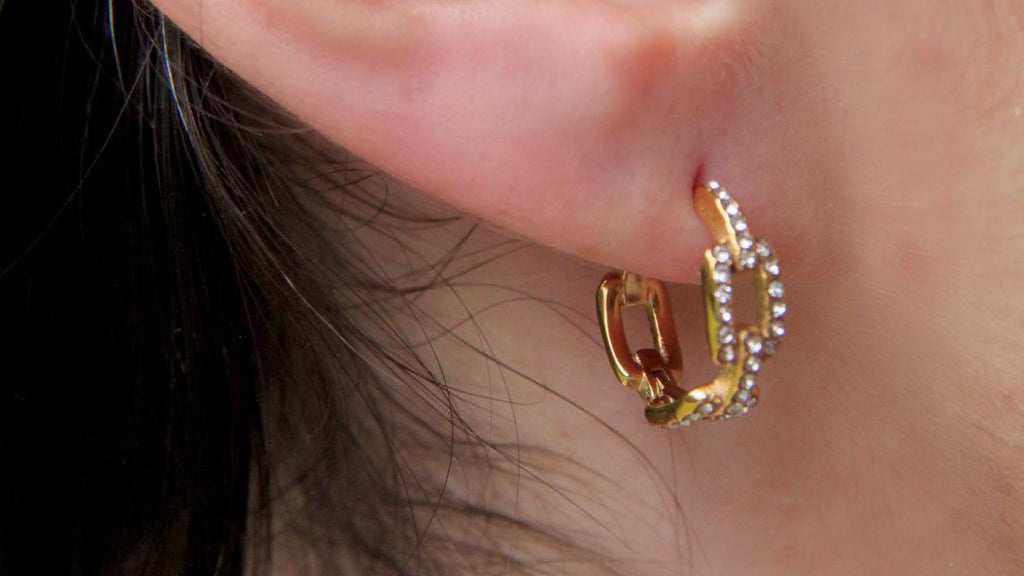 Diamond chain link hoops