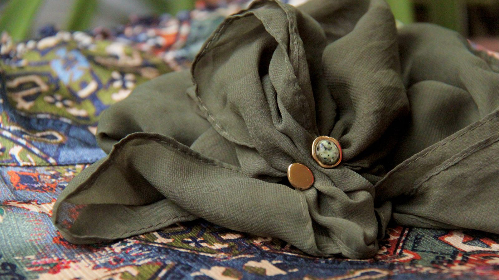 Asymetrical green stone ring